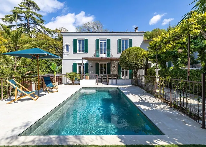 Villa Luxurious With Heated Pool 5br-10p -